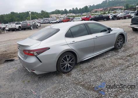 2023 Toyota Camry Se z USA, uszkodzony, nr VIN 4T1T11AK5PU832805